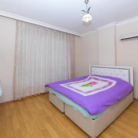 아파트 Bora Beach Flat 말마리스